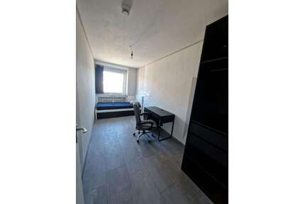 WG-Zimmer in Düsseldorf 690,00 € 15 m²