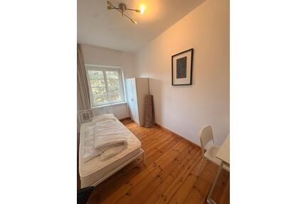 WG Zimmer in Zehlendorf Shared Flat - Berlin Steglitz-Zehlendorf