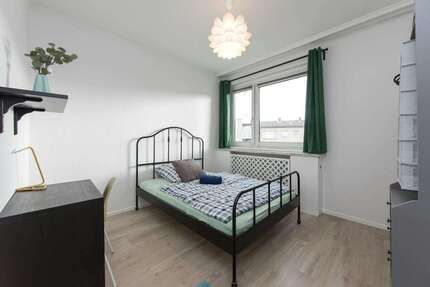 WG-Zimmer in Berlin 540,00 € 11 m²