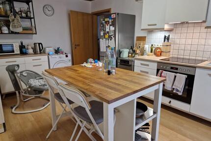 Schöne DG-Wohnung mit kl. Balkon in Essen-Frintrop