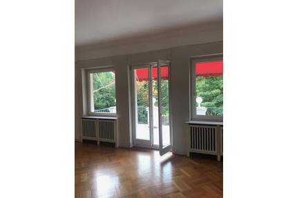 Einzigartige Parklage: Stilvolle Wohnung mit Terrasse direkt am Luisenpark - Mannheim Oststadt