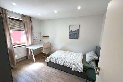 WG-Zimmer in Nürnberg 500,00 € 13.5 m²