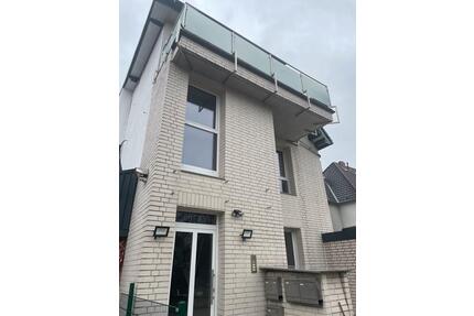 3,5 Zimmer Wohnung (80 m2) frisch saniert mit Terasse,Mengede - Dortmund