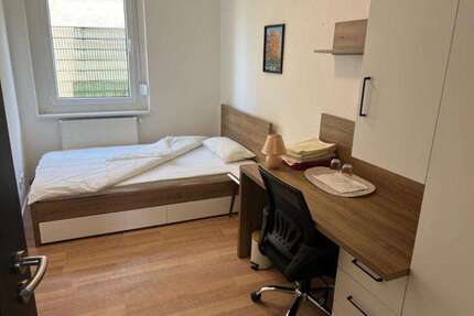 Wohnen auf Zeit in Stuttgart 650,00 €