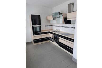 Schöne 3- Zimmer Wohnung - 550,00&nbsp;EUR Kaltmiete, ca.&nbsp; 90,00&nbsp;m&sup2; in Frankenblick (PLZ: 96528)