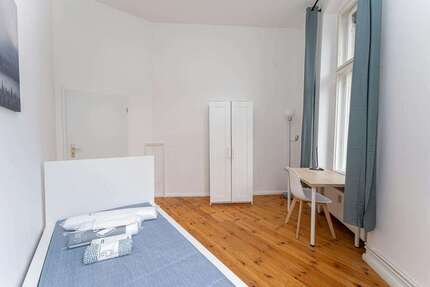 WG-Zimmer in Berlin 665,00 € 9 m²