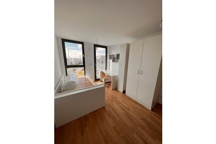 Attraktive 1-Zimmer Wohnung mit EBK in Adlershof (Treptow) Berlin