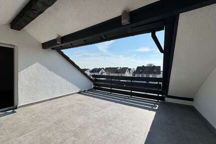 Wohnung zum Mieten in Hochheim 1.170,00 € 84 m²