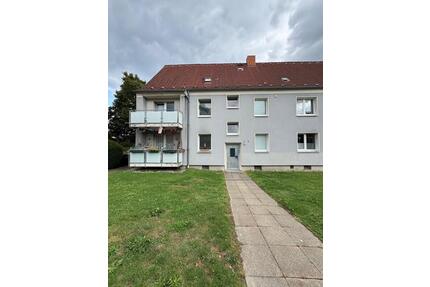 Attraktive 2-Zimmer-Wohnung – frisch modernisiert mit Balkon und Badewanne - Essen Stadtbezirk VI