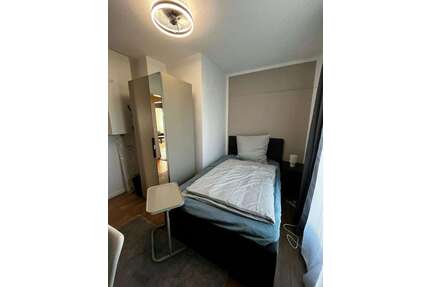 WG-Zimmer in Frankfurt am Main 655,00 € 10 m²