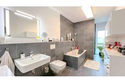 Familienleben mit Privatsphäre: 4 Zimmer Wohnung mit zwei Balkonen und toller Raumaufteilung - Oberasbach Kreutles