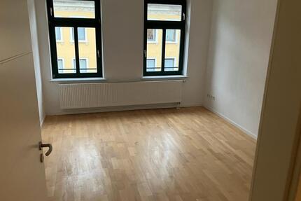 Sonnige neurenovierte 3,5-Zimmer Wohnung - Leipzig Ost