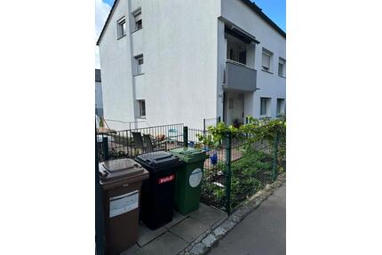 WG Zimmer zu vermieten - 450,00&nbsp;EUR Kaltmiete, ca.&nbsp; 20,00&nbsp;m&sup2; in Stuttgart (PLZ: 70565) Vaihingen