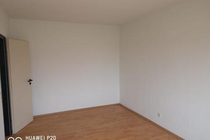 Erdgeschosswohnung mit Terassen-Gartennutzung - Enger