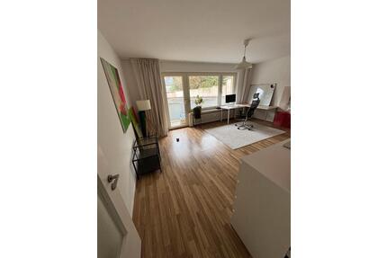 Helle 2-Zimmer Wohnung in Mülheim (Ruhr) mit Balkon & Einbauküche - Mülheim an der Ruhr Menden-Holthausen