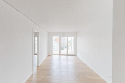 Attraktive 2-Zimmer-Wohnung mit EBK und Balkon - Nürnberg Erlenstegen