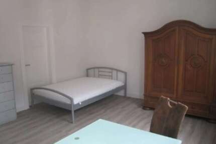 WG-Zimmer in Frankfurt am Main 730,00 € 19 m²