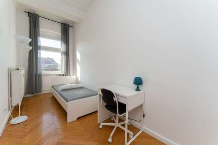 WG-Zimmer in Berlin 599,00 € 15 m²