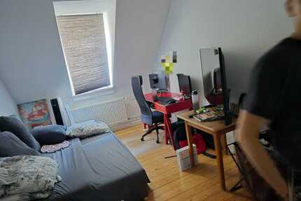 Kleines 14qm WG Zimmer in der Karlsruher Oststadt