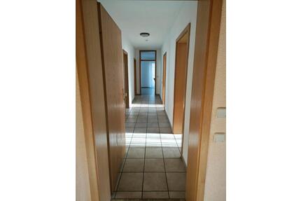 Gunzenhausen: Helle 3 Zimmer Wohnung in der Südstadt