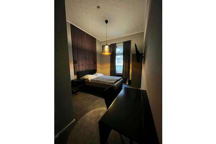 WG-Zimmer in Frankfurt am Main 815,00 € 12 m²