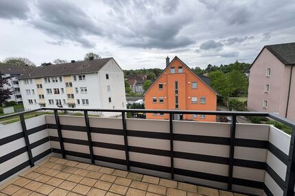 Renovierte 3,5 Zimmer-Wohnung mit Balkon + Tageslichtbad im Hochschulviertel - Hagen