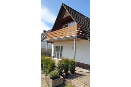 2,5 Zimmer Maisonette Wohnung mit Balkon und Terasse - Winsen (Luhe)