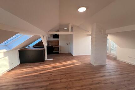 Erstbezug: 2-Zi-DG-Wohnung mit Dachterrasse - Kreuzviertel - Dortmund Innenstadt Ost