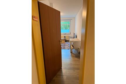 Nachmieter für ein Zimmer Wohnung in ginsterweg 6 Göttingen 37077