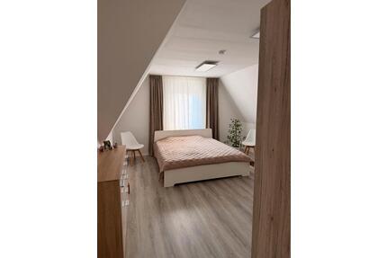 3-Zimmer DG Wohnung in hist. Stadtvilla Verden Zentrum - Verden (Aller)