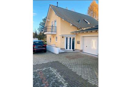 Sanierte 3 Zimmer Untergeschoss (Keller ) Wohnung. - Stadtallendorf