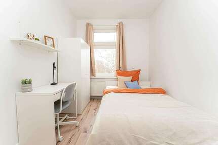 WG-Zimmer in Berlin 640,00 € 10 m²