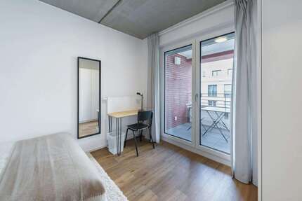 WG-Zimmer in Frankfurt am Main 565,00 € 10 m²