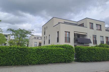Sonnige 4-Zimmer Wohnung mit Dachterrasse - München Messestadt Riem