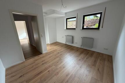 3 Zimmer Whg in Hirschaid, Erstbezug mit Garten und 2 Stellplätze - Strullendorf