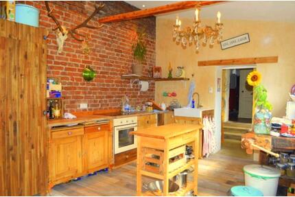 wg zimmer wohnung haus garten - 550,00&nbsp;EUR Kaltmiete, ca.&nbsp; 600,00&nbsp;m&sup2; in Duisburg (PLZ: 47198) Essenberg