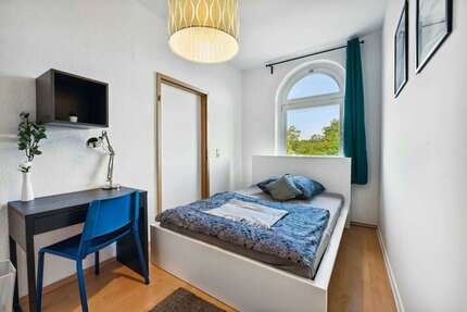 WG-Zimmer in Berlin 590,00 € 10 m²
