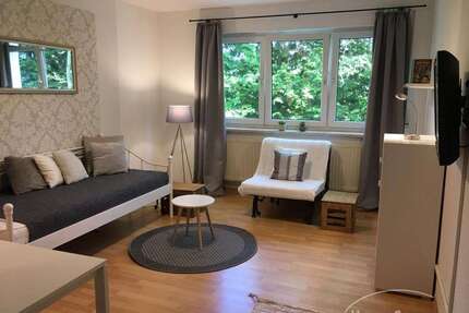 Wohnen auf Zeit in Saarbrücken Eschberg 890,00 € - Saarbrücken / Eschberg