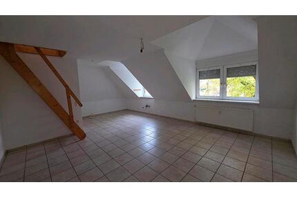 2 Zimmer Dachgeschosswohnung am Egmondpark Geldern zu vermieten - Sonsbeck