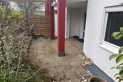 Ruhige 2-Zimmer Wohnung mit Terrasse & Garage - Filderstadt