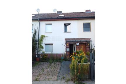 Ein Zimmer im Haus mit Garten - 550,00&nbsp;EUR Kaltmiete, ca.&nbsp; 16,00&nbsp;m&sup2; in Berlin (PLZ: 13437) Reinickendorf