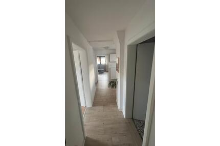 2,5 Zimmer Wohnung in Lauda - 550,00&nbsp;EUR Kaltmiete, ca.&nbsp; 64,00&nbsp;m&sup2; in Lauda-Königshofen (PLZ: 97922)