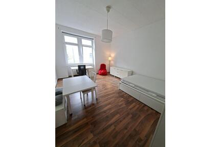 ✨Stilvolles WG-Zimmer im Herzen von Gallus in Frankfurt am Main. Voll möbliert & sofort einziehen
