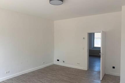 Frisch renovierte 2 Zimmer Wohnung in Bochum Höntrop zu vermieten