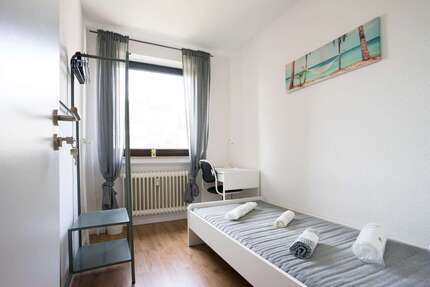 WG-Zimmer in Düsseldorf 449,00 € 15 m²