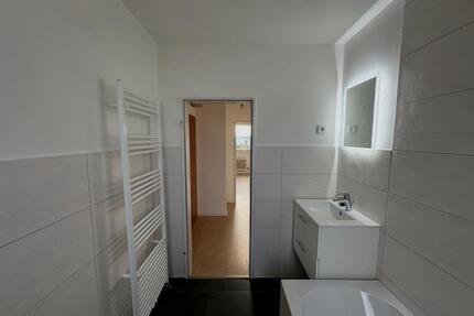 2 Zimmer Wohnung in Hesedorf -51qm- Balkon, Stellplatz- Renoviert - Bremervörde