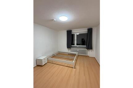 Zimmer frei in 2erWG - 384,00&nbsp;EUR Kaltmiete, ca.&nbsp; 16,00&nbsp;m&sup2; in Flensburg (PLZ: 24937)