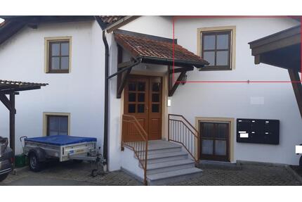 Helle 3-Zimmer Dach-Whg. 78m2 mit Balkon und Sauna in 94121 - Salzweg