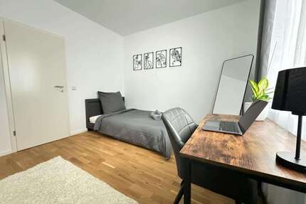 WG-Zimmer in Berlin 899,00 € 14 m²