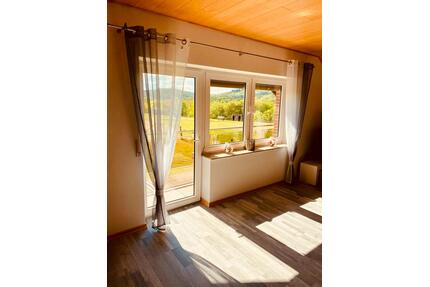 Großzügige 4 Zimmer Wohnung am Edersee 128 m2, mit Balkon - Vöhl